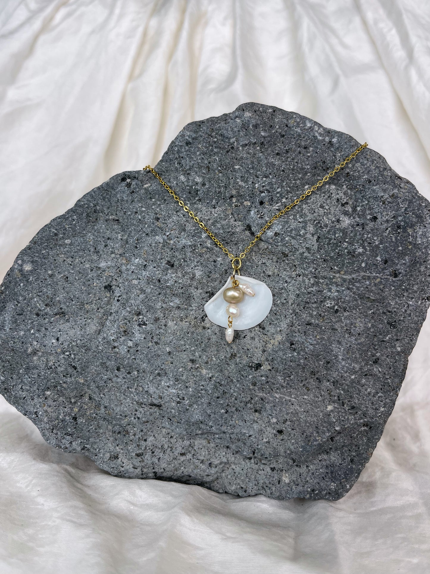 Pearl & Myadora Shell Necklace